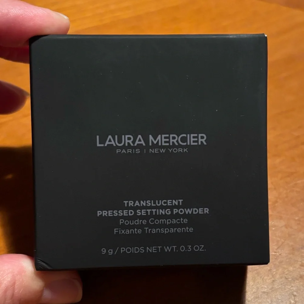 Laura Mercier Translucent Pressed Setting Powder